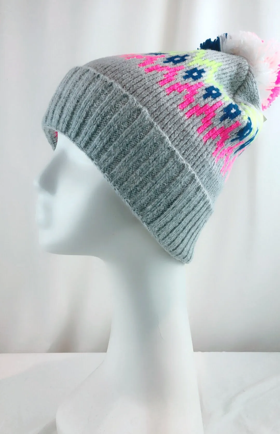 AEROPOSTALE NEON FAIR ISLE BEANIE HAT