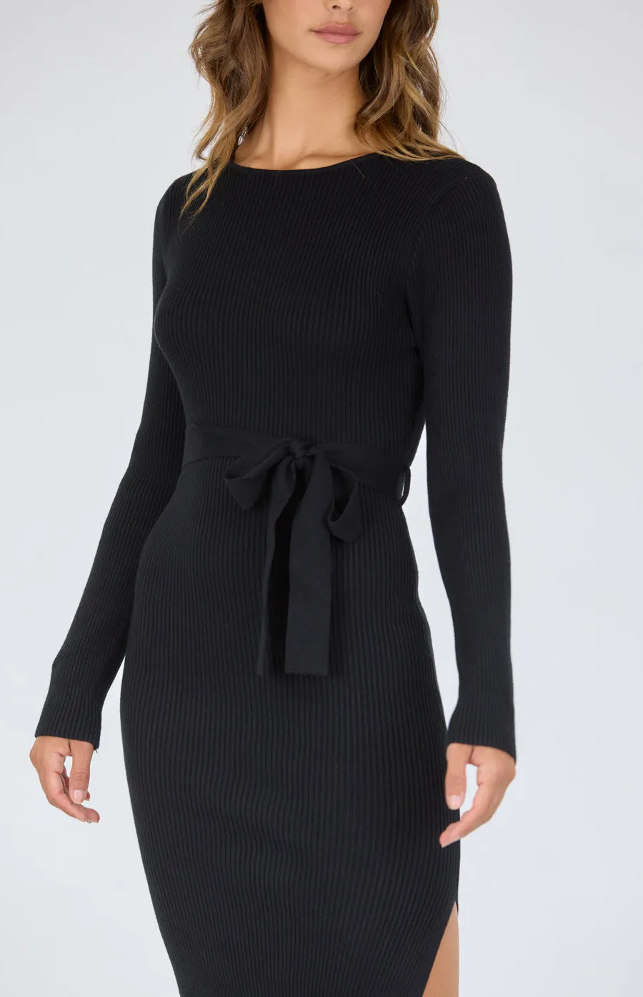 Boat Neckline Knit Midi Dress with Belt