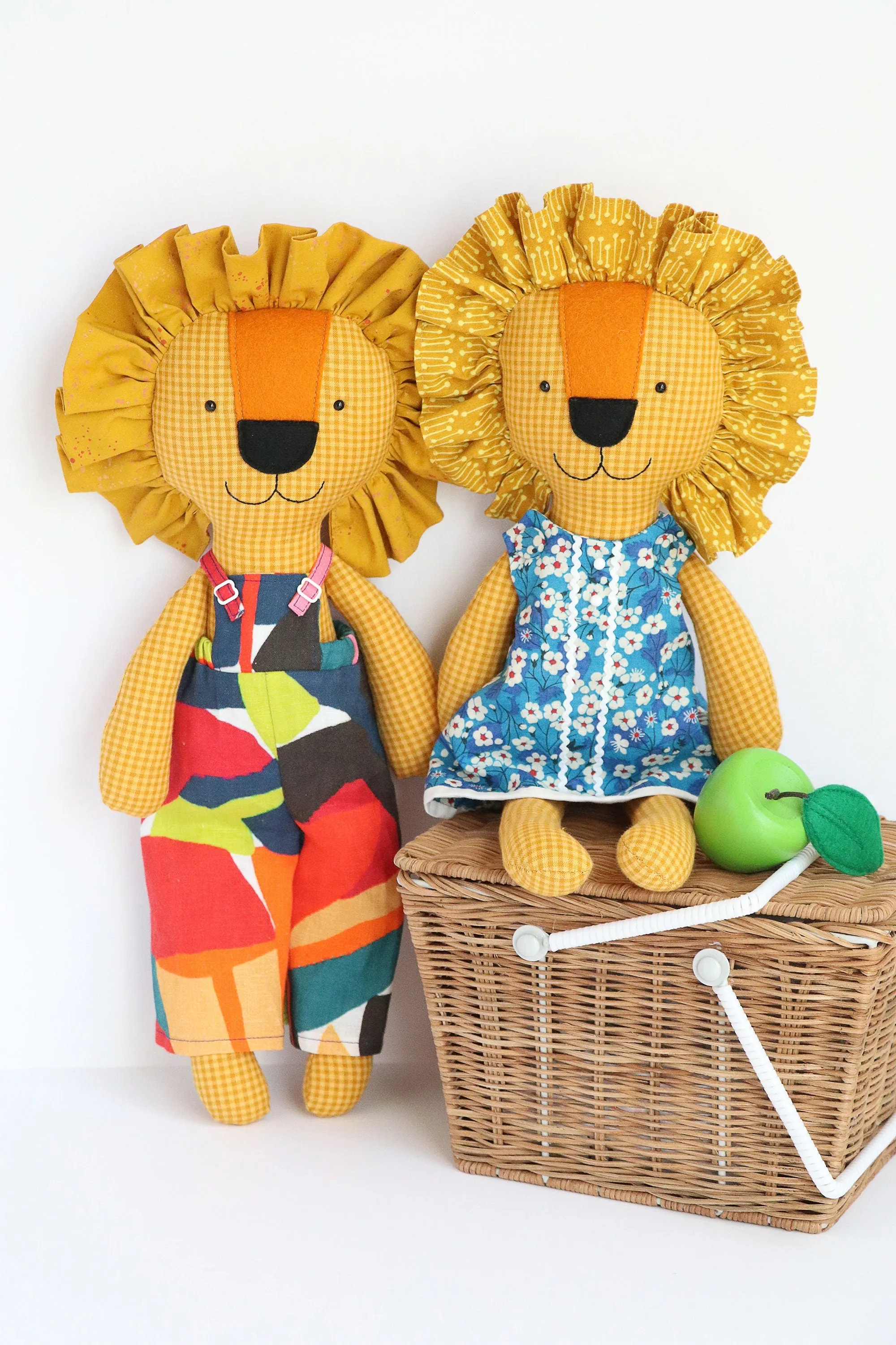 Dandy Lions: Lion sewing pattern with clothes