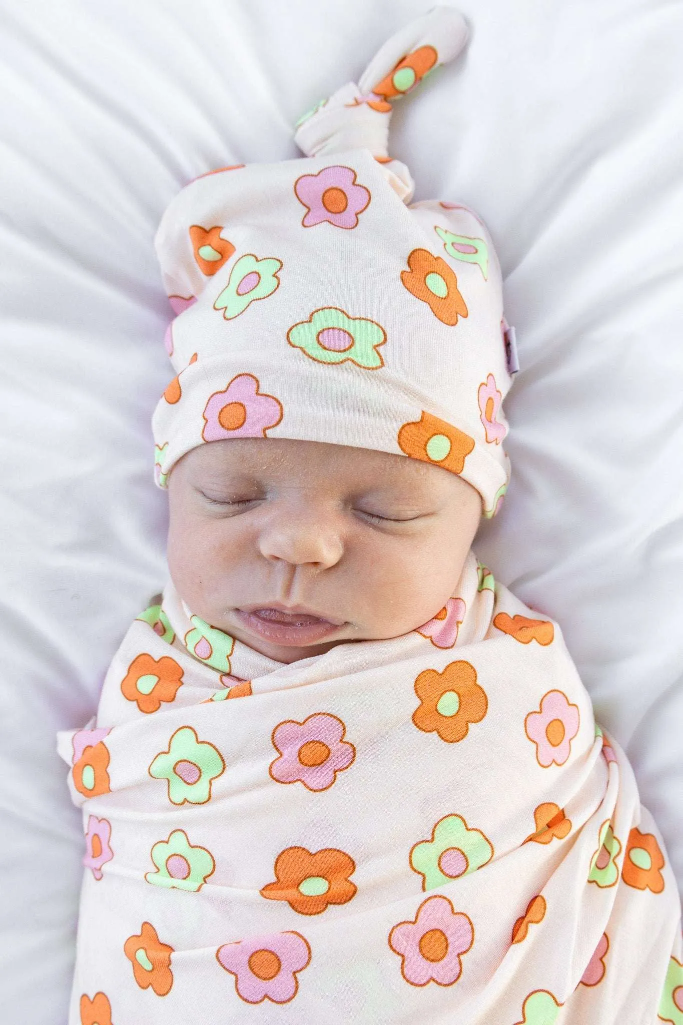 Feel'n Flowerful Dream Swaddle   Beanie