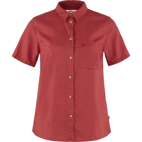 Fjällräven Women&#x27;s Övik Travel Shirt SS Raspberry Red | Buy Fjällräven Women&#x27;s Övik Travel Shirt SS Raspberry Red here | Outnorth