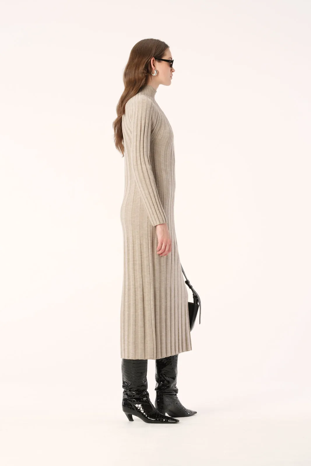 Okani Knit Dress Sand Marle