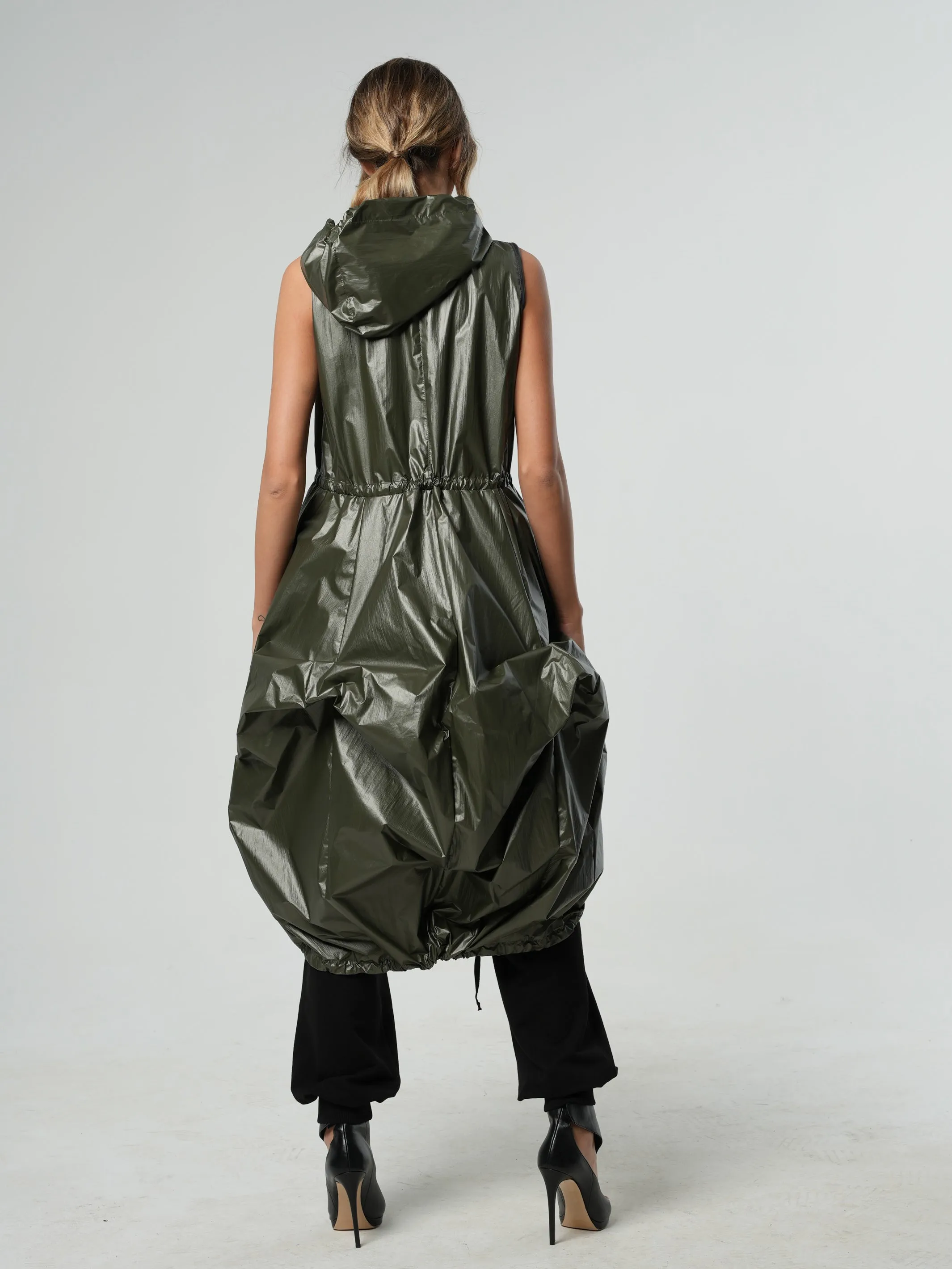 Shiny Sleeveless Zipper Vest In Green