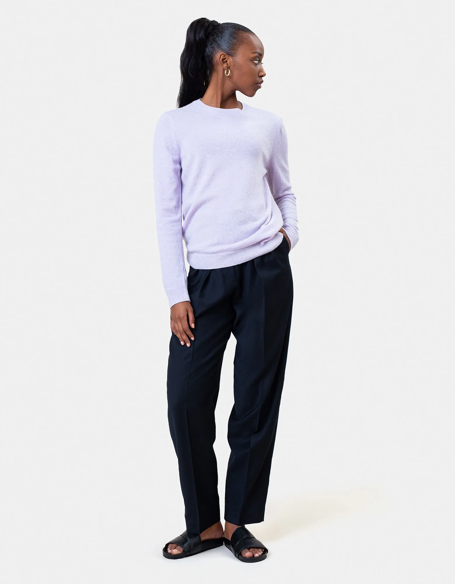 Women Light Merino Wool Crew - Magenta Blaze